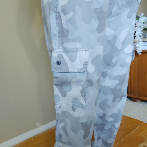 C & C California - Grey 6 pocket cargo pants, elastic waist with drawstring - S - Picture 6 of 10